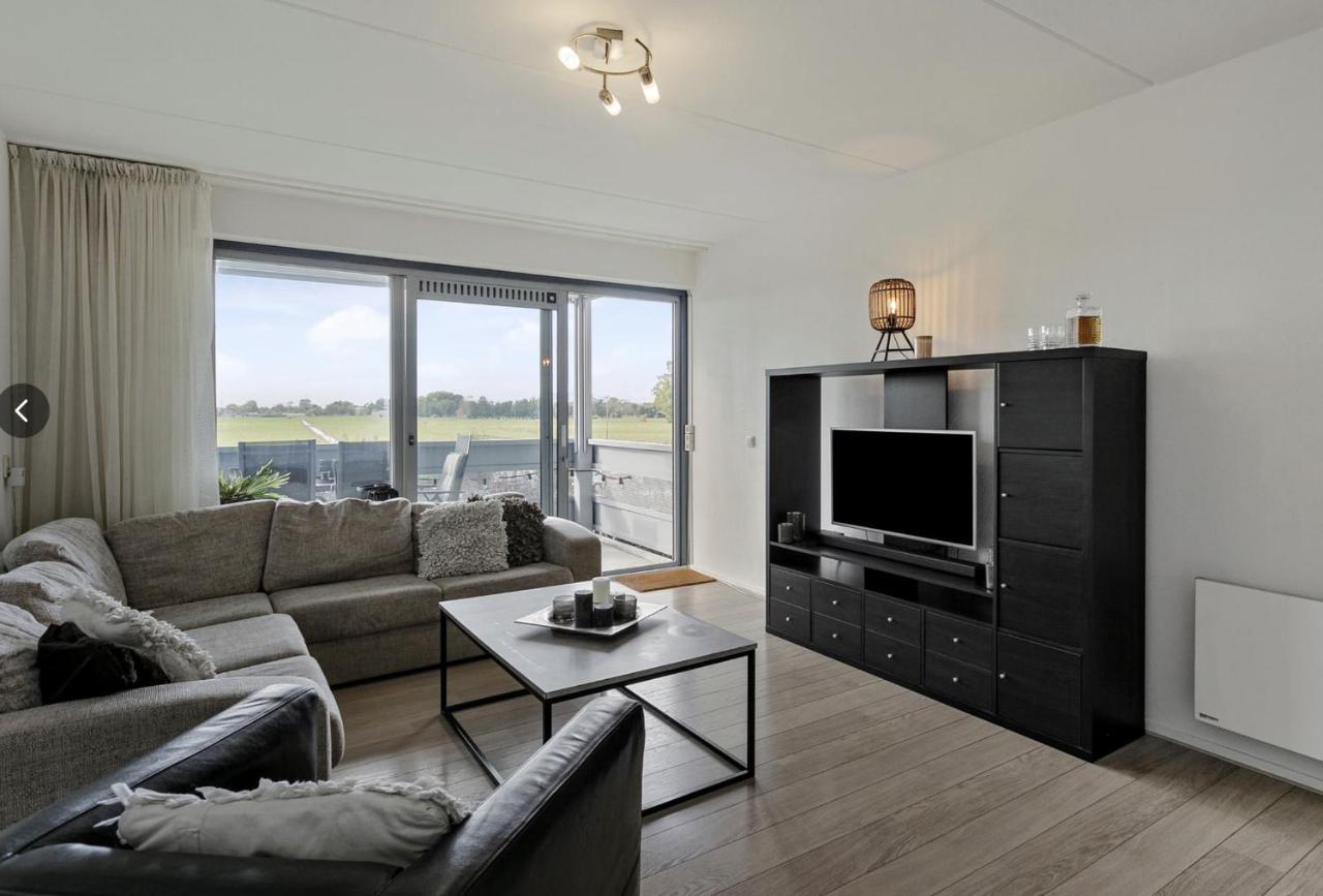 Port Broclede Apartment บรอยเคเลน ภายนอก รูปภาพ