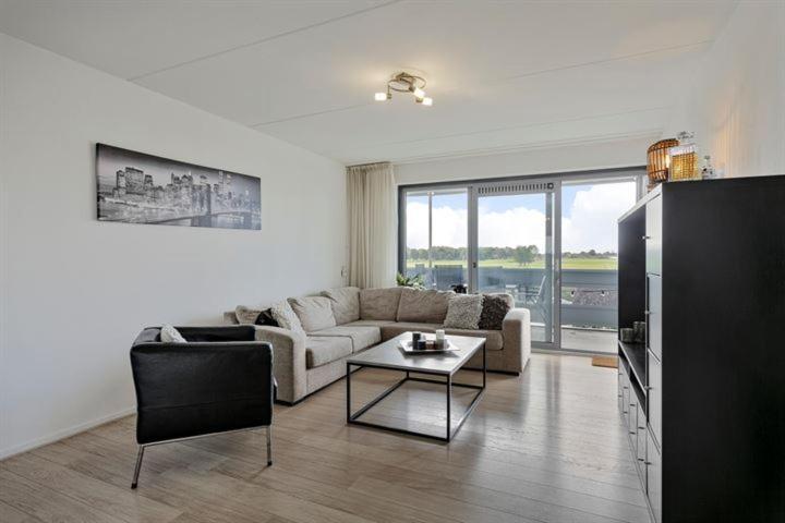 Port Broclede Apartment บรอยเคเลน ภายนอก รูปภาพ